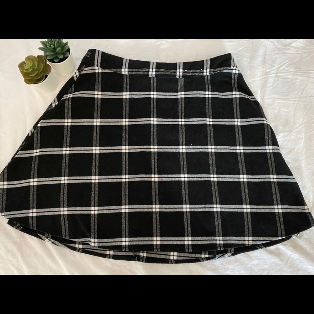 Black Skater Girl Skirt~
